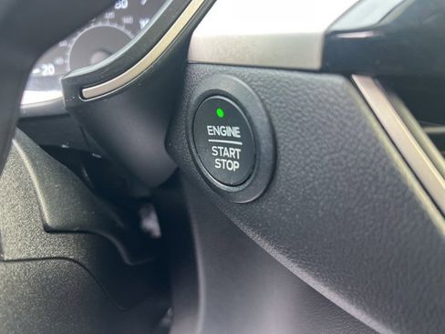 Used 2022 Ford Escape SEL image 30