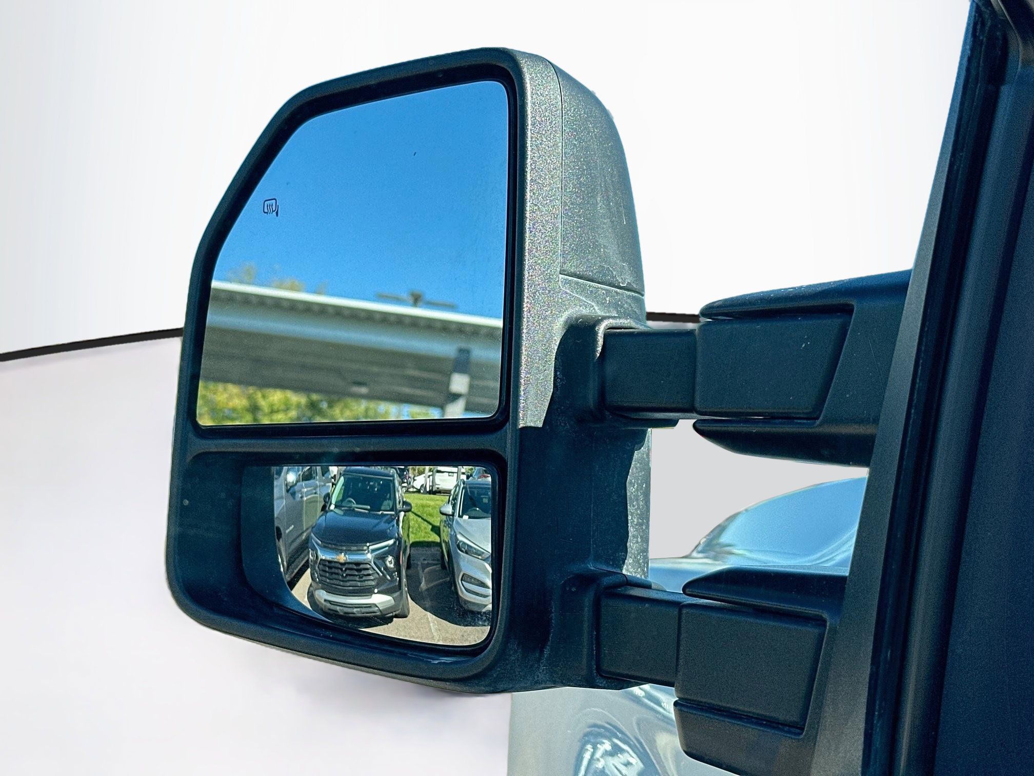 Used 2025 Ford F250 XLT AWD/4WD image 16
