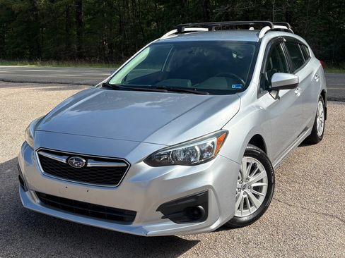Used 2017 Subaru Impreza 2.0i Premium AWD/4WD image 35