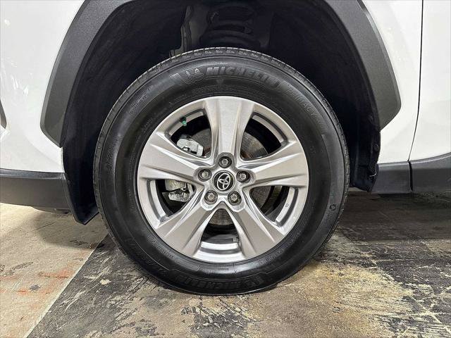 Certified 2025 Toyota RAV4 XLE AWD/4WD image 10