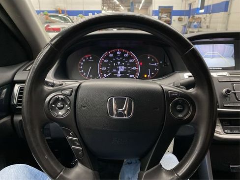 Used 2014 Honda Accord Sport image 20