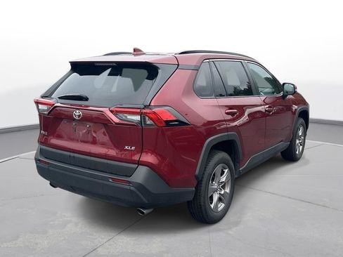 Used 2025 Toyota RAV4 XLE FWD image 6