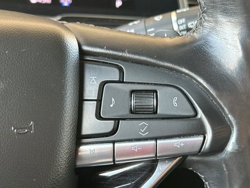 Certified 2022 Cadillac Escalade Sport w/ LPO, ONYX Package image 34