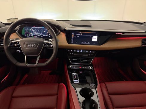 Used 2023 Audi e-tron GT Prestige w/ Prestige Package AWD/4WD image 29