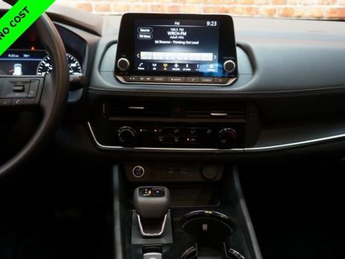 Certified 2022 Nissan Rogue S image 34