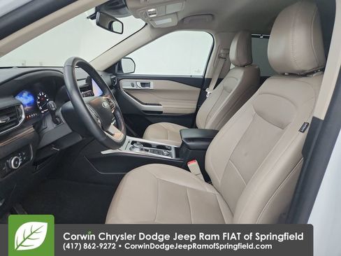 Used 2023 Ford Explorer Limited image 19