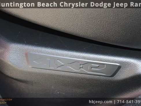 Used 2021 Jeep Wrangler Unlimited Sahara image 46