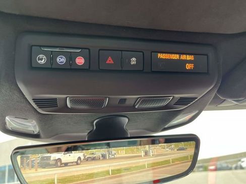 Used 2020 Chevrolet Corvette Stingray w/ 3LT Preferred Equipment Group image 28