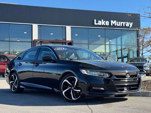 Used 2019 Honda Accord Sport image 1