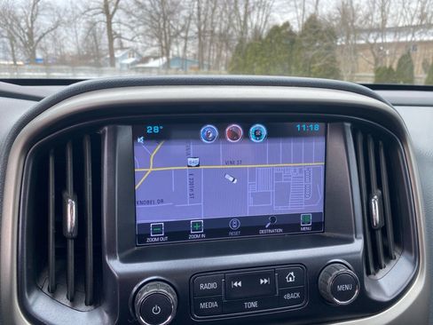 Used 2015 Chevrolet Colorado Z71 image 15