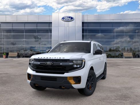 New 2026 Ford Expedition Tremor AWD/4WD image 2