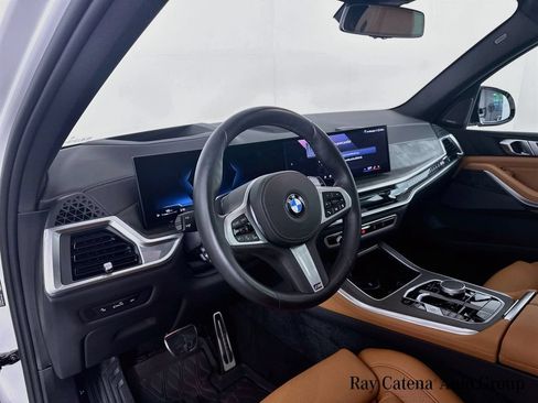 Used 2026 BMW X5 xDrive40i AWD/4WD image 9