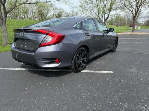 Used 2019 Honda Civic Sport image 3