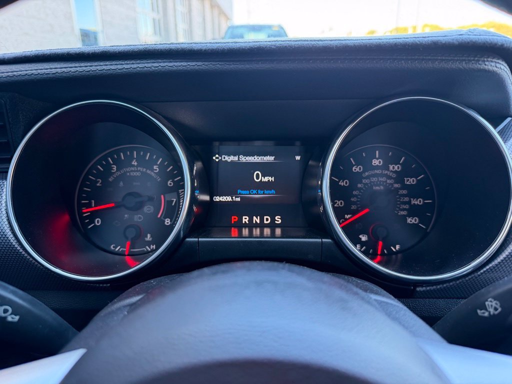 Used 2018 Ford Mustang GT RWD image 12