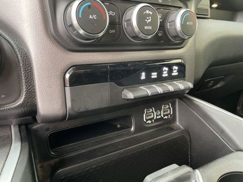 Used 2023 RAM 1500 Big Horn AWD/4WD image 27