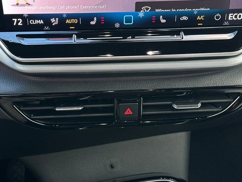 New 2026 Volkswagen ID.4 Pro image 19