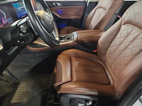 Certified 2023 BMW X7 xDrive40i w/ Climate Comfort Package image 16