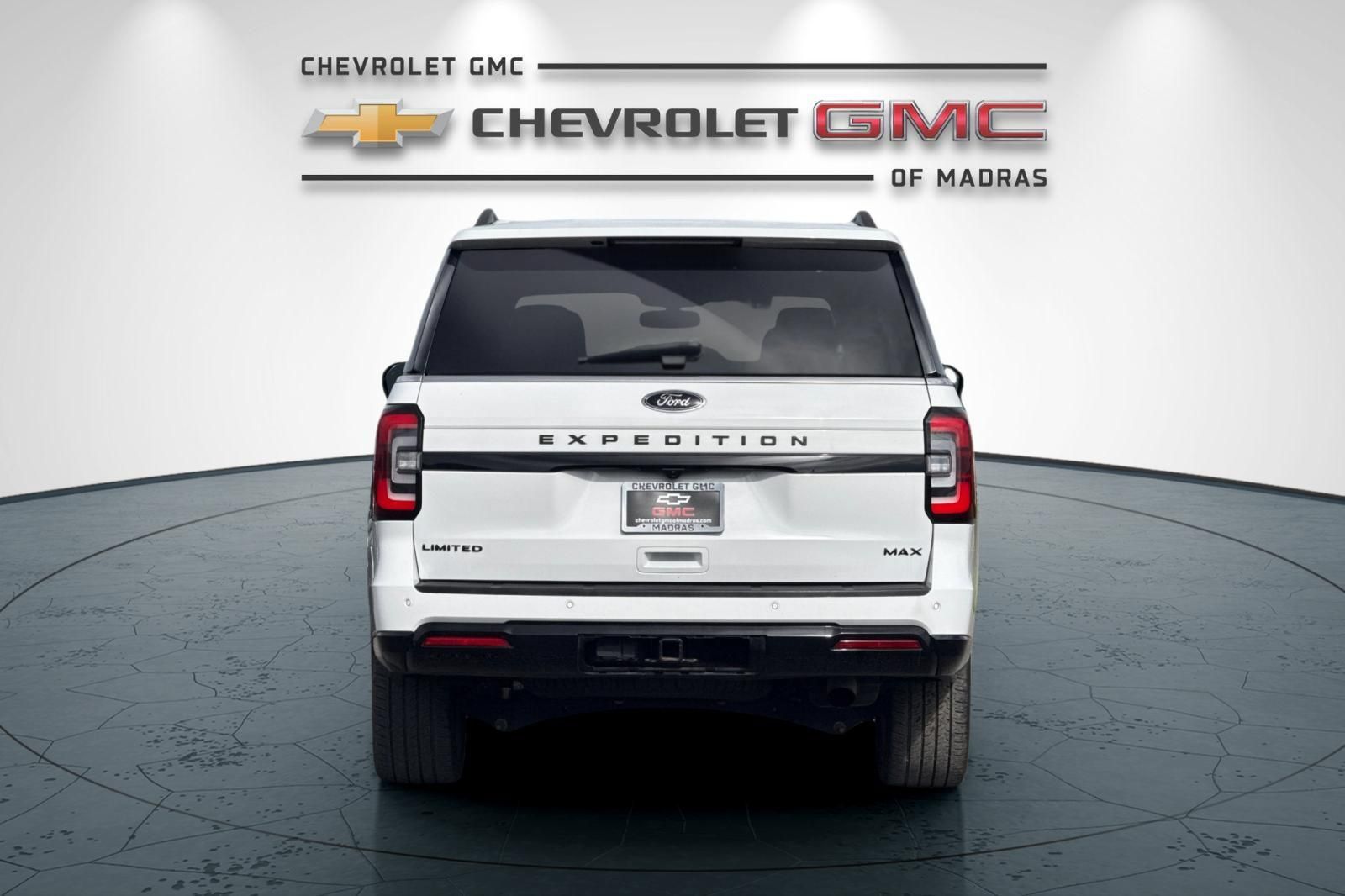 Used 2022 Ford Expedition Max Limited AWD/4WD image 4