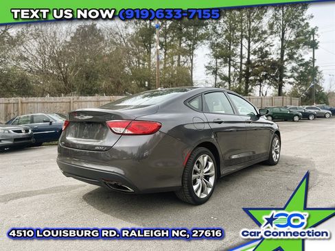 Used 2015 Chrysler 200 S w/ Comfort Group image 7