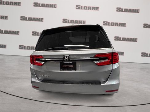 Used 2024 Honda Odyssey EX-L image 4