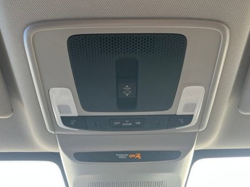 New 2026 Honda HR-V EX-L image 35