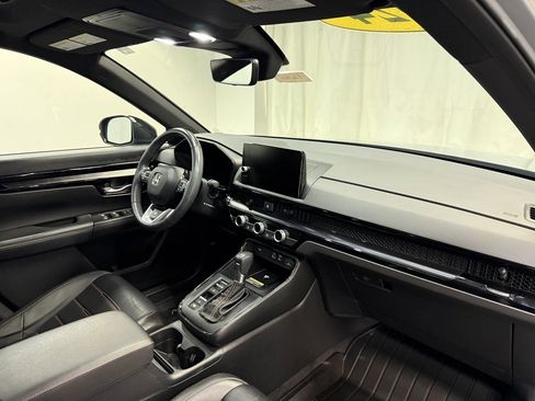 Used 2024 Honda CR-V Sport Touring image 16