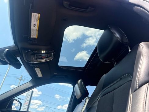 Used 2023 Jeep Grand Cherokee L Laredo AWD/4WD image 25