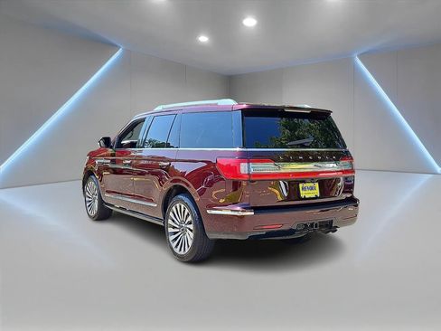 Used 2019 Lincoln Navigator Reserve AWD/4WD image 5