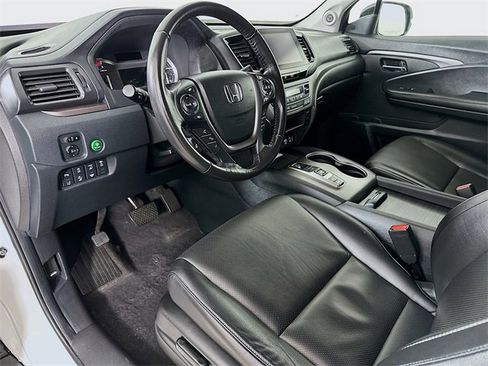 Used 2023 Honda Ridgeline RTL-E image 19