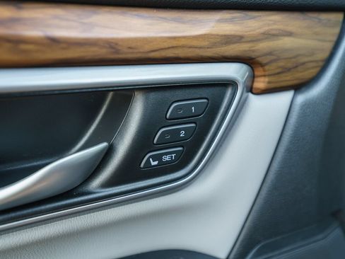 Used 2017 Honda CR-V EX-L image 25
