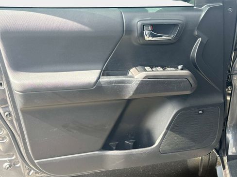 Used 2020 Toyota Tacoma TRD Pro image 17