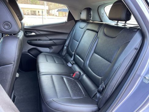 Used 2022 Chevrolet Bolt LT w/ Infotainment Package image 19