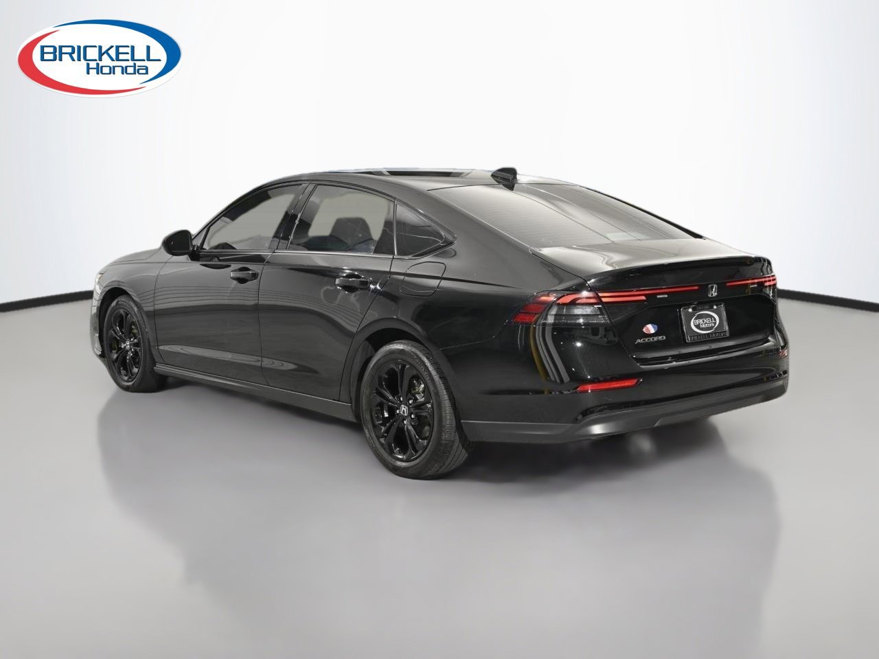 Used 2025 Honda Accord SE image 3