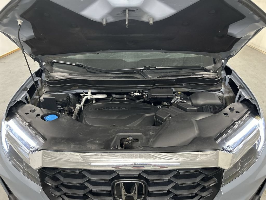 Used 2023 Honda Passport EX-L image 24