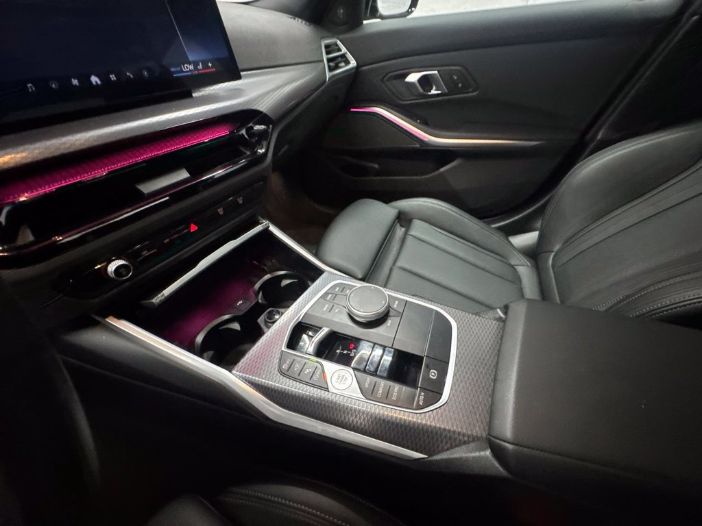 Used 2025 BMW M340i RWD image 16