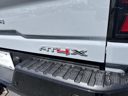 Used 2024 GMC Sierra 2500 AT4X AWD/4WD image 4