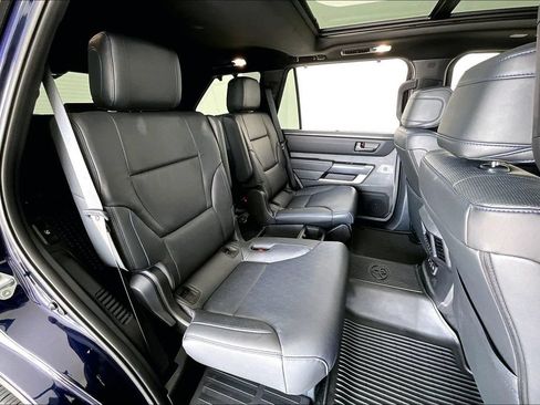 Used 2026 Toyota Sequoia Platinum AWD/4WD image 34