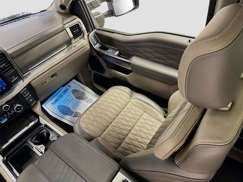 New 2025 Ford F350 Platinum w/ Platinum Plus Package image 24