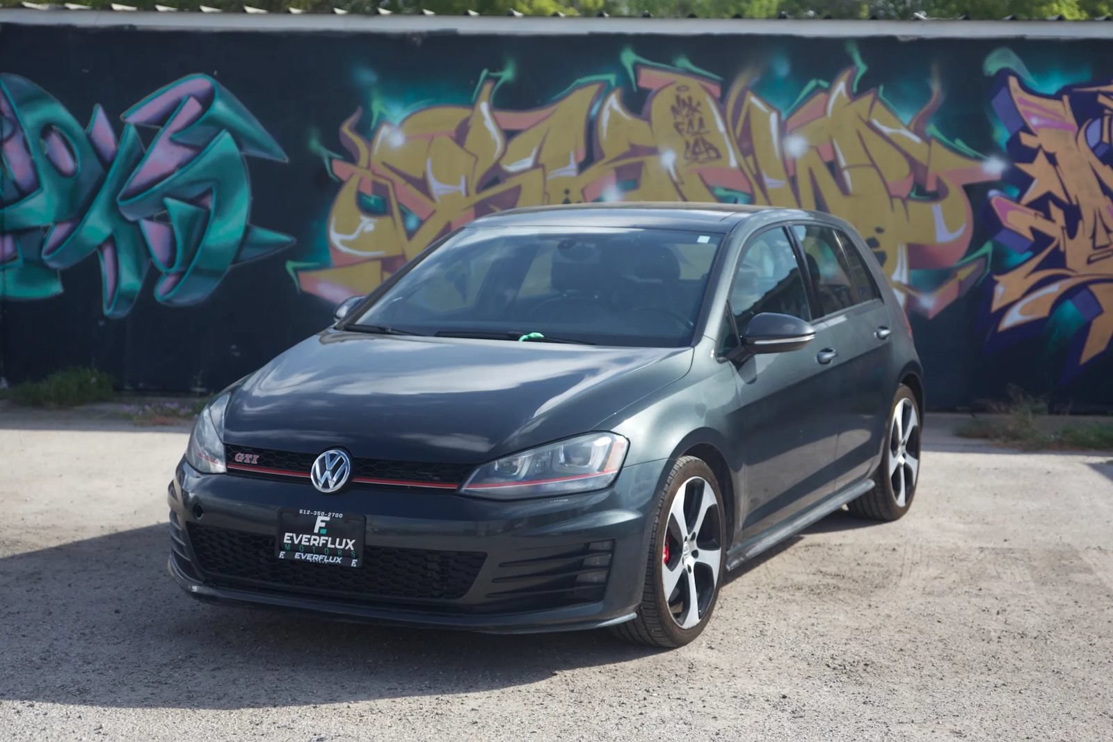 Used 2016 Volkswagen GTI Autobahn w/ Lighting Package (SEL) FWD image 2