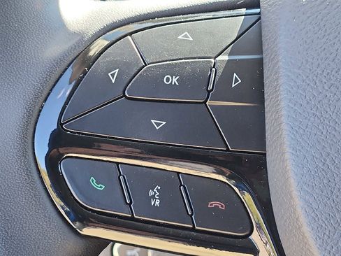 Certified 2023 Jeep Cherokee Altitude Lux image 20