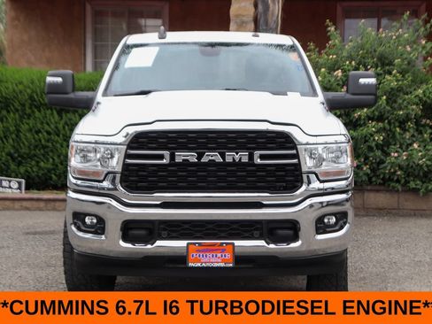 Used 2024 RAM 2500 Big Horn AWD/4WD image 3