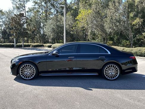 Used 2023 Mercedes-Benz S 500 S 500 image 10