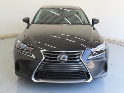 Used 2018 Lexus IS 300 w/ Accessory Package RWD image 9