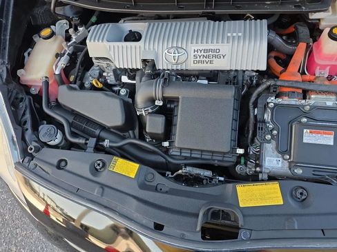 Used 2013 Toyota Prius Persona Series FWD image 34
