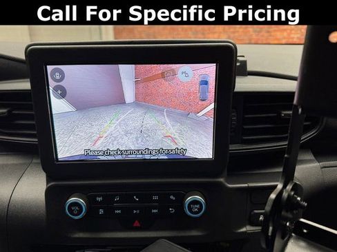 New 2025 Ford Explorer Base image 19