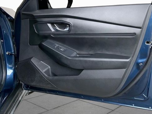 Used 2023 Honda Accord EX image 23