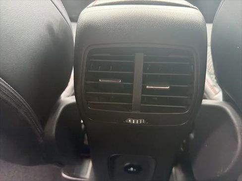 Used 2025 Ford Escape ST-Line Select image 18