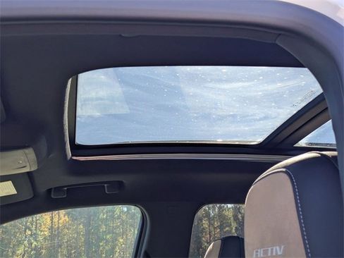 New 2026 Chevrolet Equinox ACTIV w/ Safety and Technology Package image 12