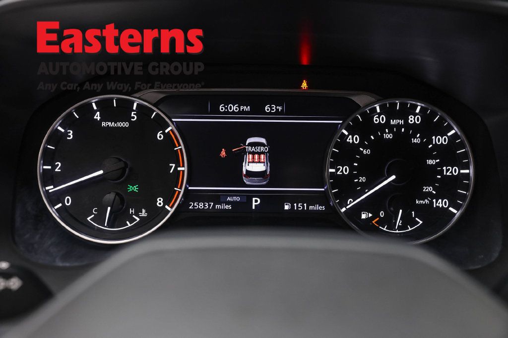 Used 2025 Nissan Rogue SV AWD/4WD image 19