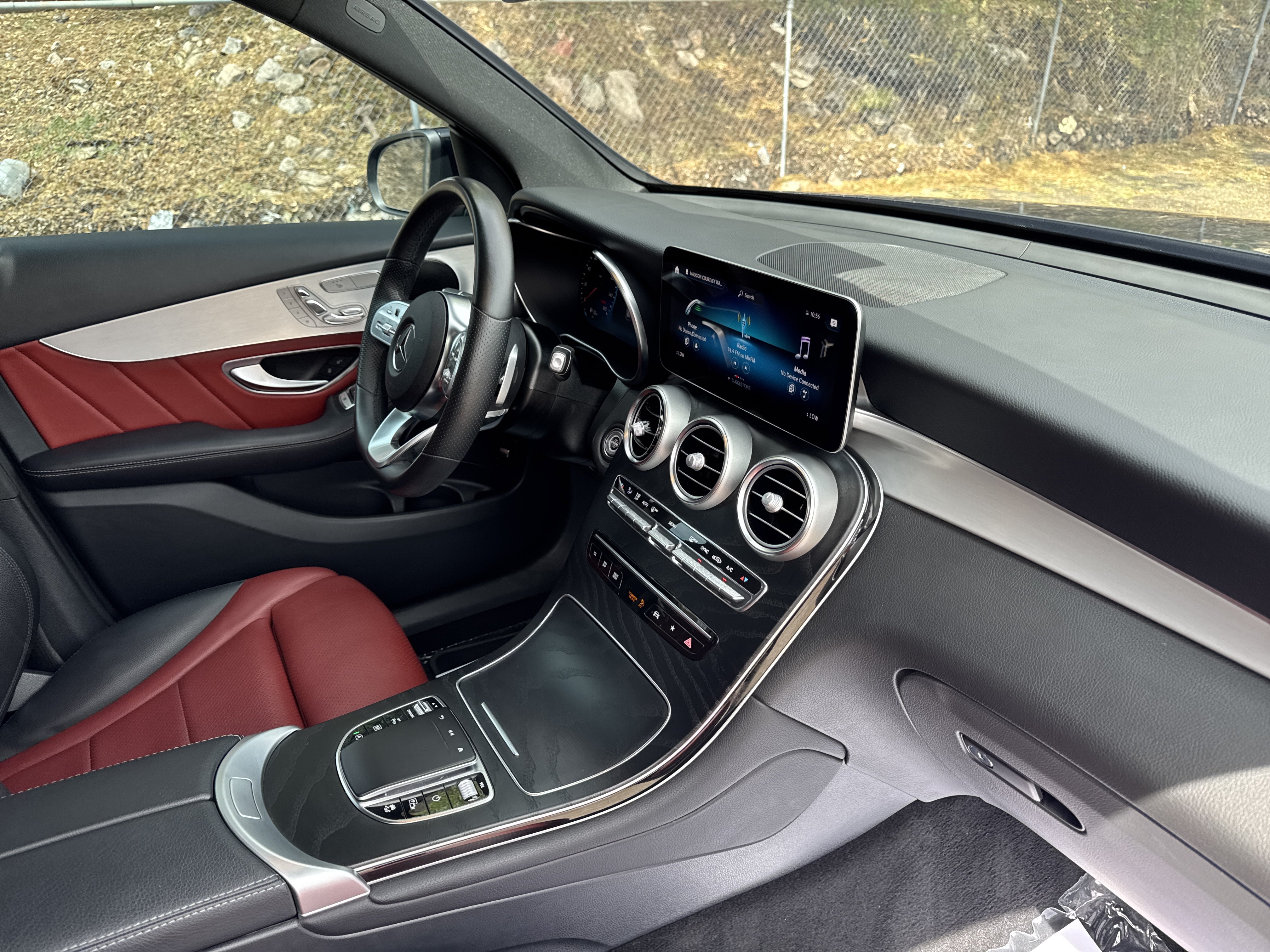 Used 2022 Mercedes-Benz GLC 300 image 16